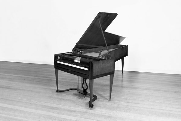 A fortepiano.