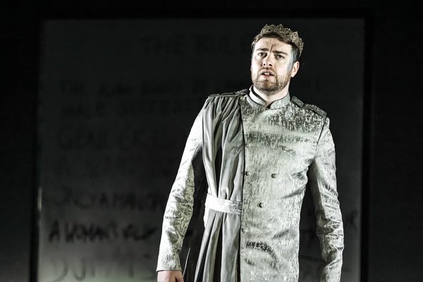 Charles Cunliffe as the King of Scotland in RAO's production of Ariodante