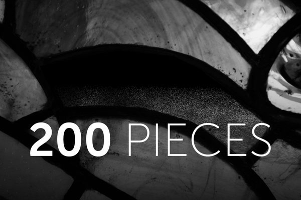 A decorative image containing the text '200 Pieces'