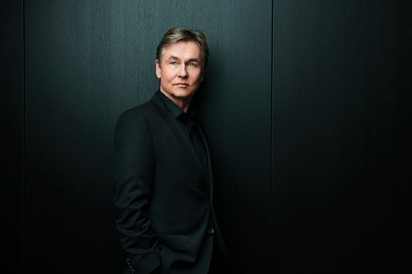A portrait of Esa-Pekka Salonen