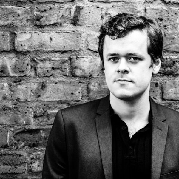 Benjamin Grosvenor Headshot