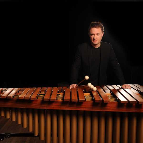 Colin Currie Headshot