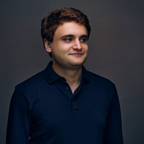 Photo of conductor Joel Sandelson