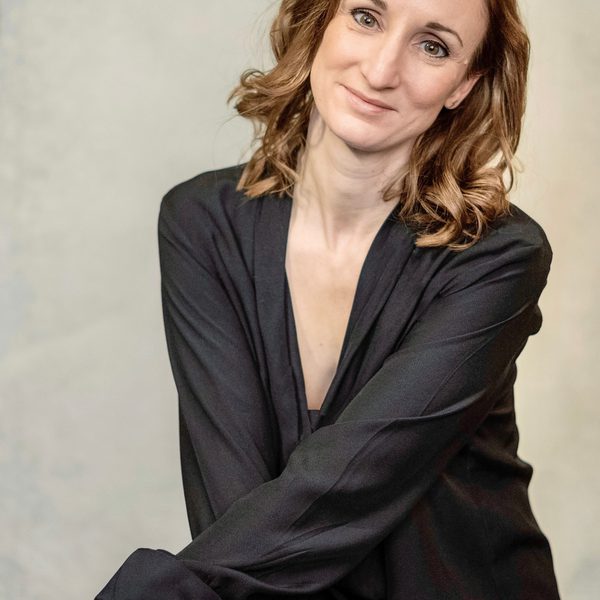 Deborah Stinton Headshot